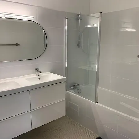Superbe 4 Chambres Appartamento *